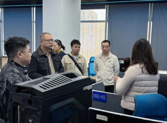 深化专业交流  共探鉴定规范——湖南名万信息科技有限公司来我所开展电子数据司法鉴定专题交流活动